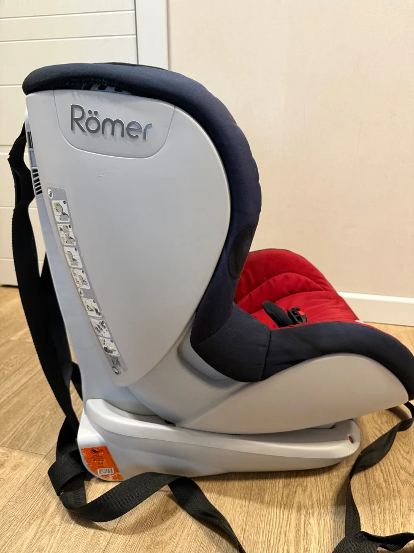 Автомобильное кресло britax romer trifix, изофикс - миниатюра 2