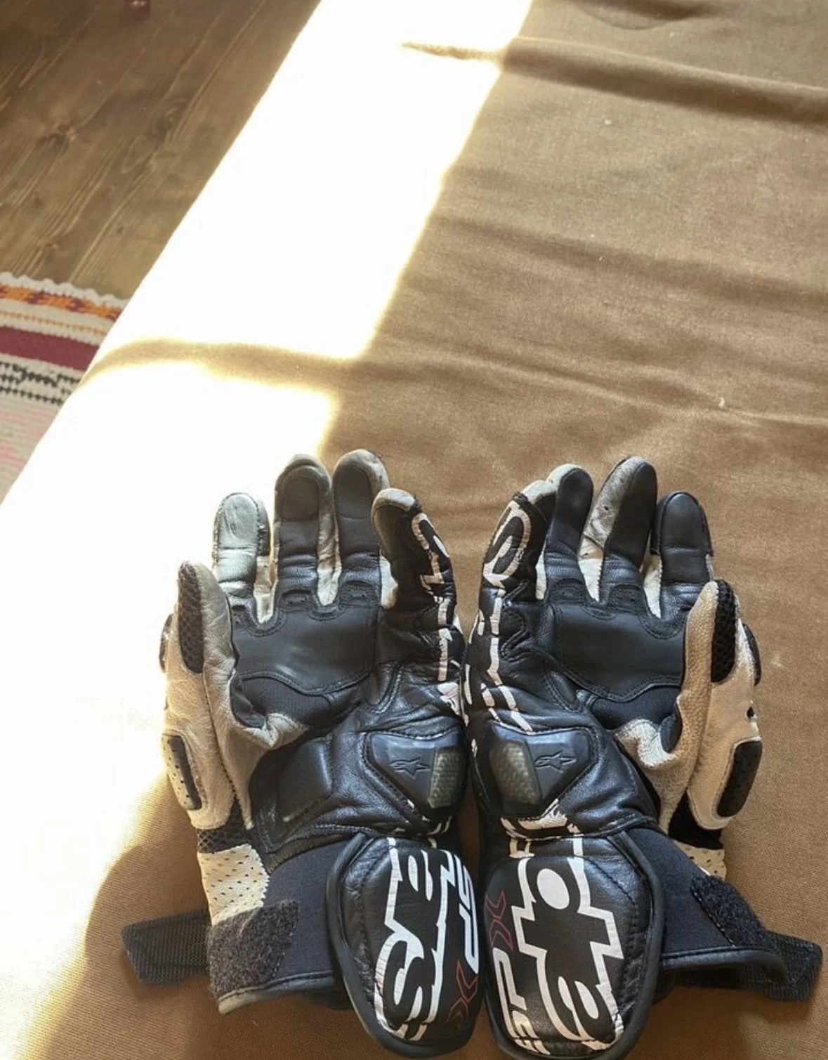 Перчатки Alpinestars SP X Air Carbon Glove - миниатюра 2