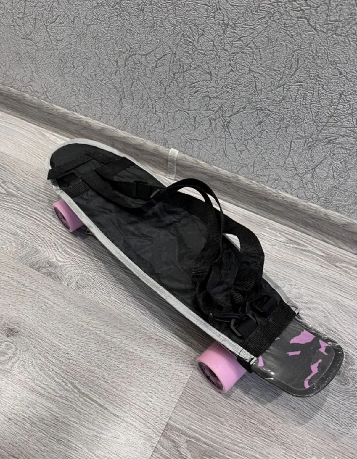 Скейтборд пластиковый Kiwi 22 black/pink с чехлом - миниатюра 6