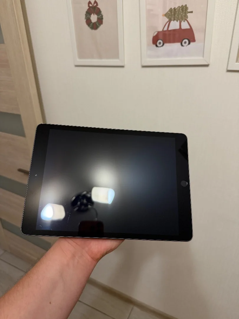 iPad 2019 7th поколения - миниатюра 5