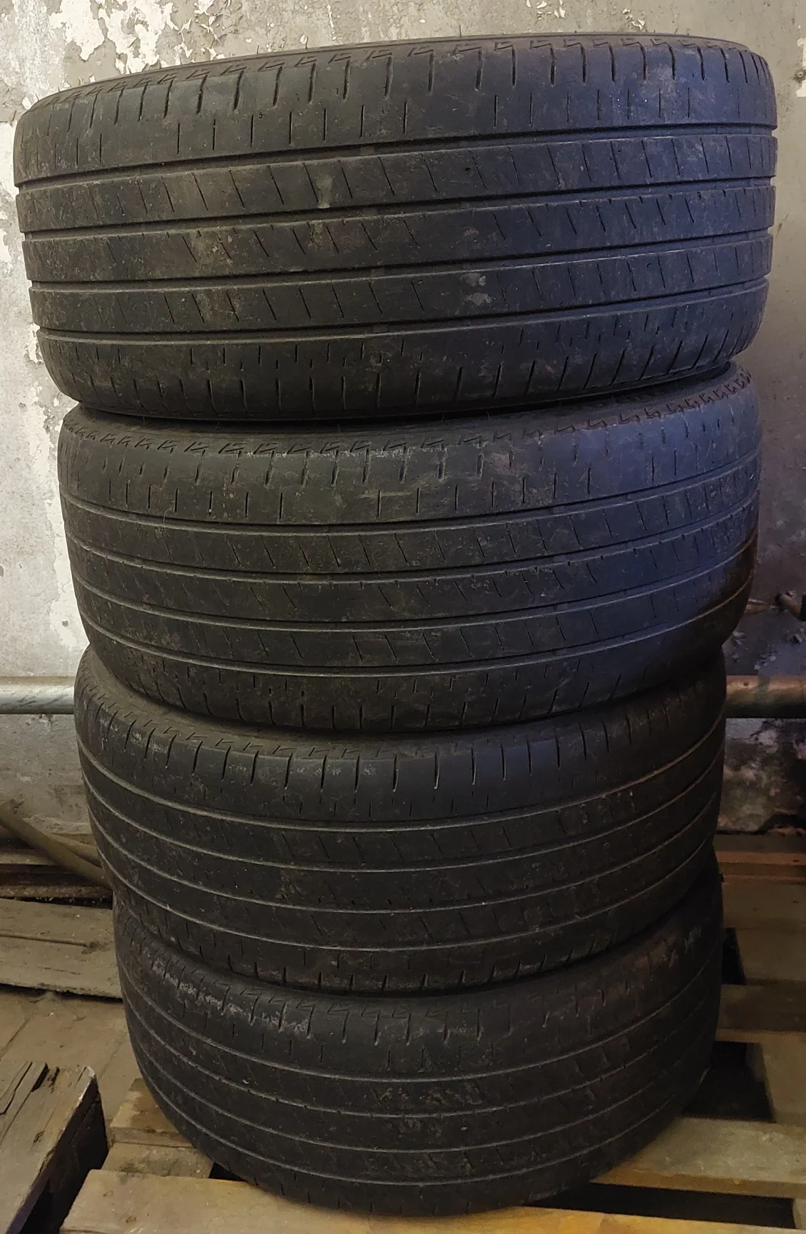 Летние колеса Bridgestone Turanza T005A 235/45 R18 - изображение 1