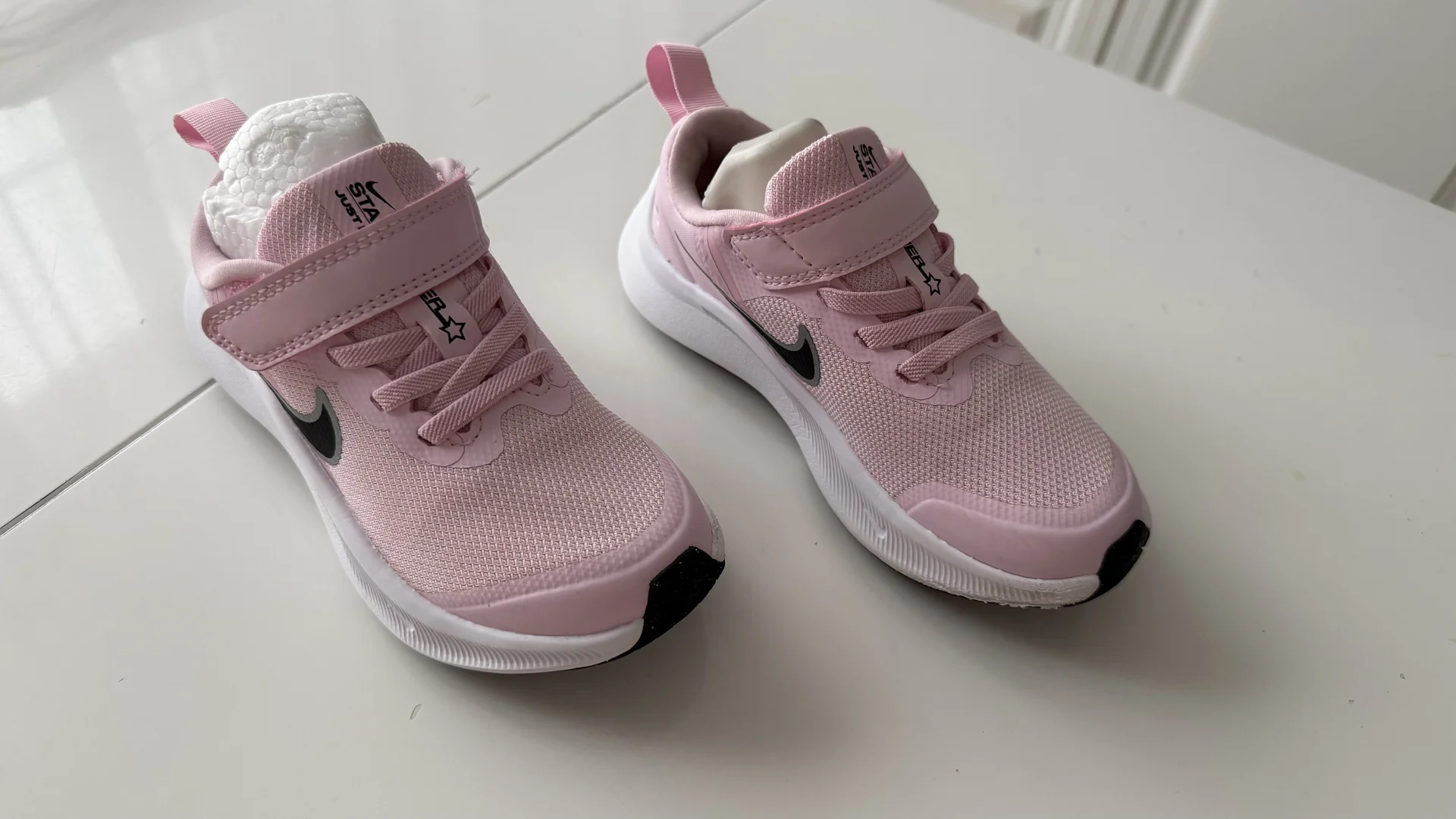 Кроссовки Nike для девочки - миниатюра 4