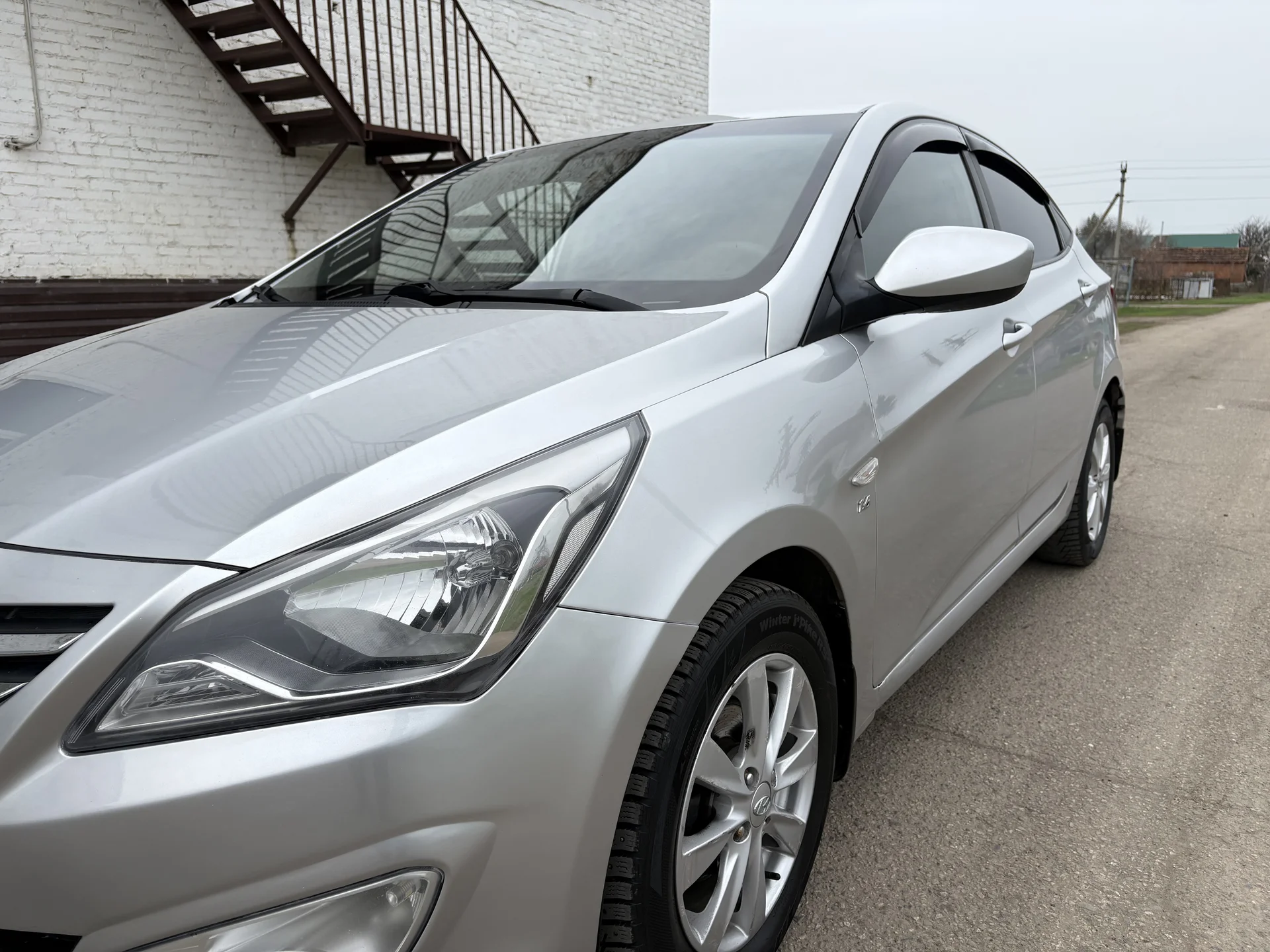 Хендай Солярис 2015 год 1,6 автомат - миниатюра 9