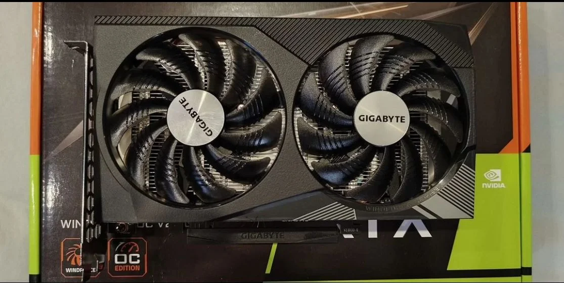Gigabyte RTX3050 WINDFORCE OC V2 8GB - миниатюра 2