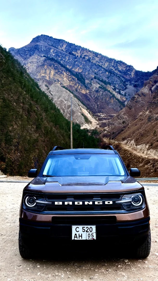 Продаю Ford Bronco Sport 2022 г.в. Двигатель: 2.0 Turbo - миниатюра 2