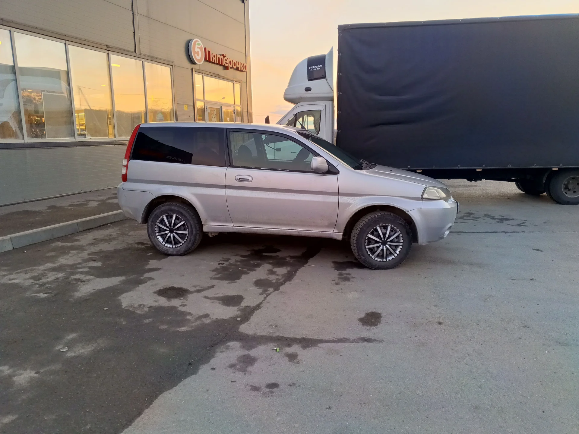 Автомобиль. Honda HRV - миниатюра 2