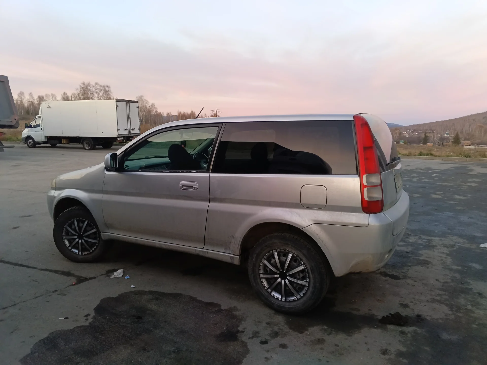 Автомобиль. Honda HRV - миниатюра 3