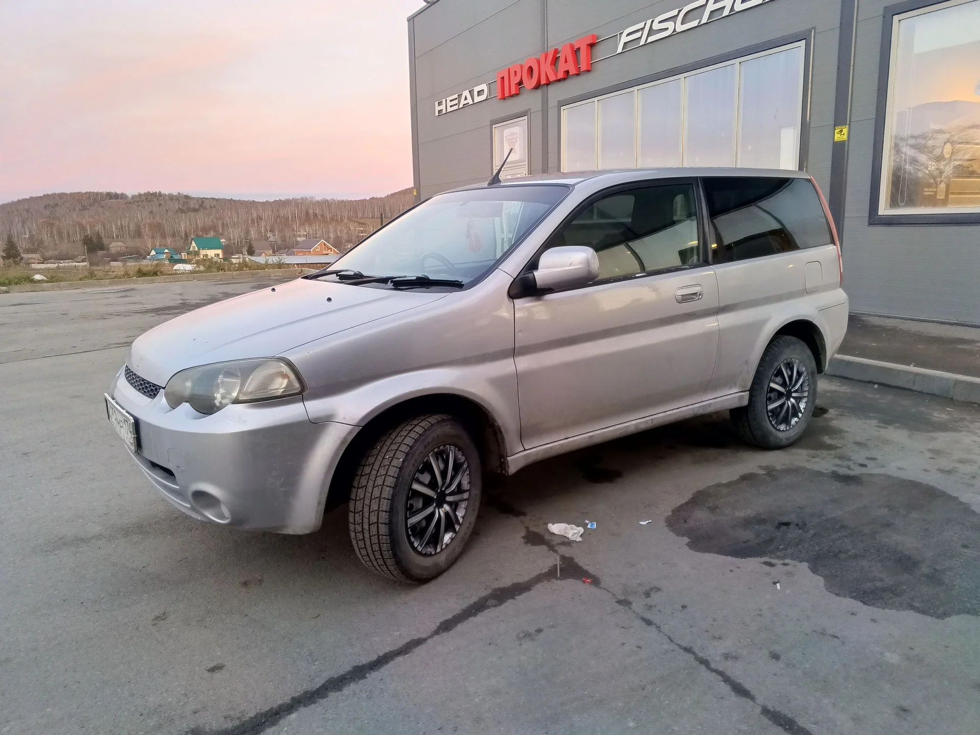 Автомобиль. Honda HRV - миниатюра 5