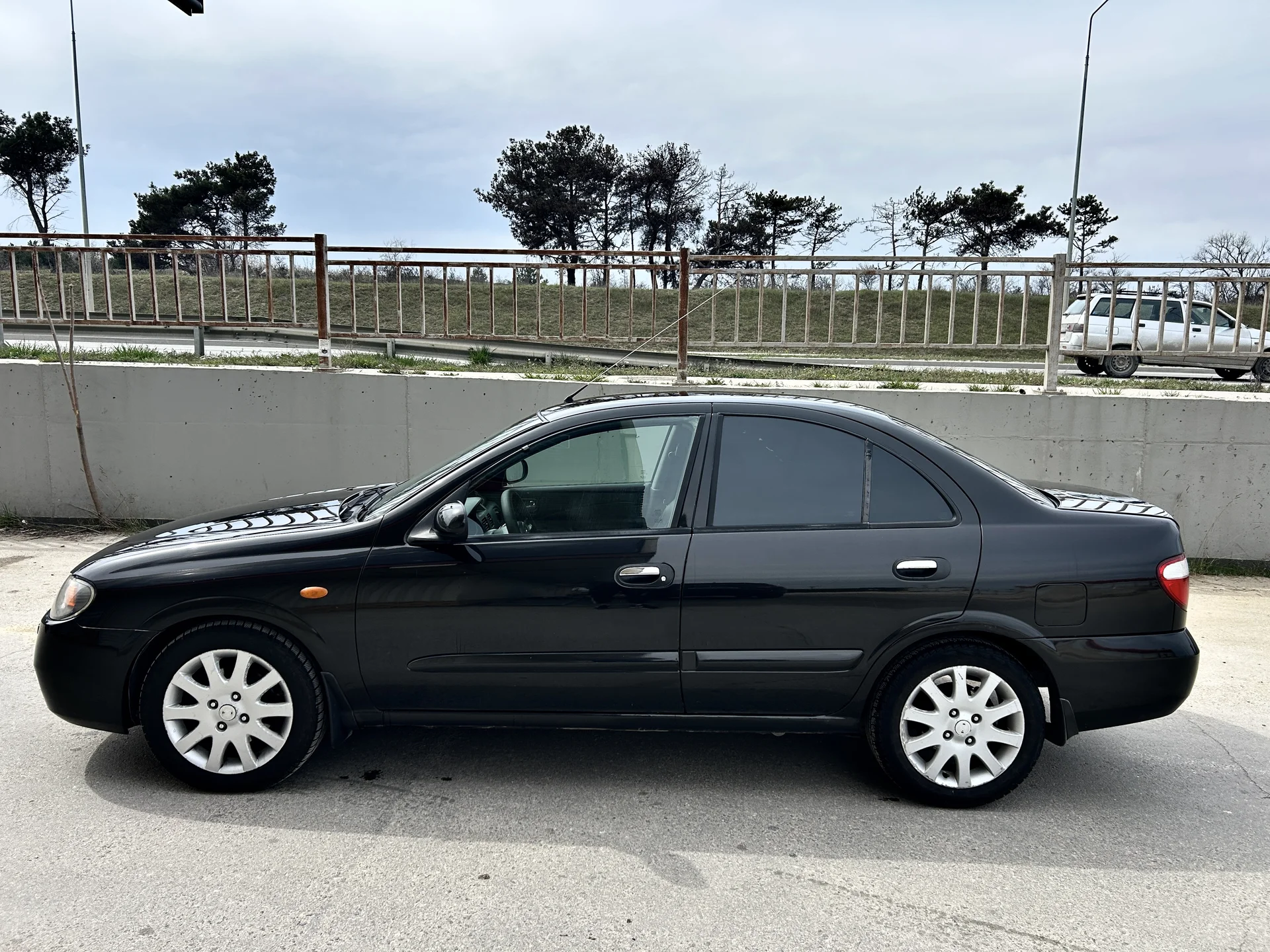 Nissan Almera - миниатюра 2