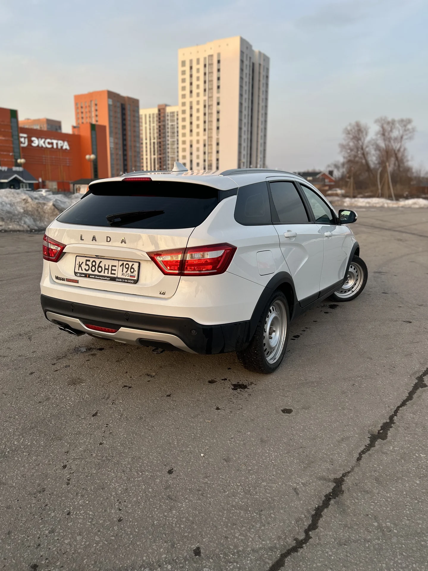 Автомобиль - миниатюра 6