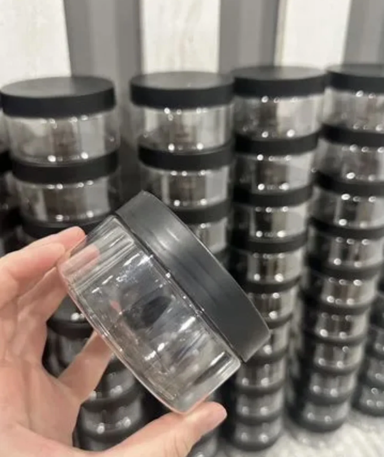 Банки с отсекателем 200ml