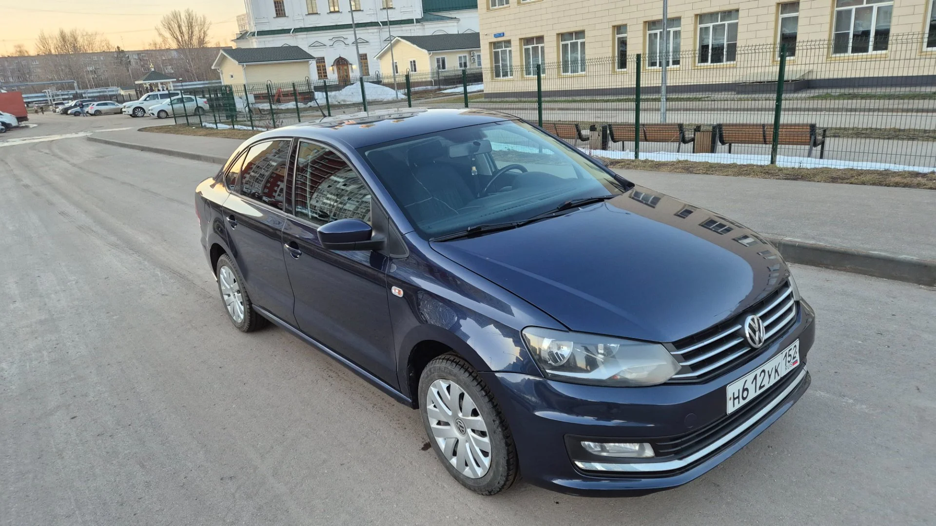 Volkswagen Polo 1.6 AT, 2015, - миниатюра 3