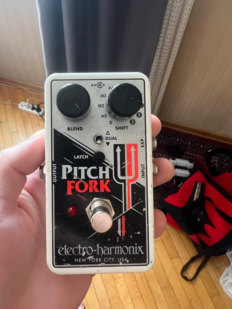 electro-harmonix pitch fork гитарная педаль октавер