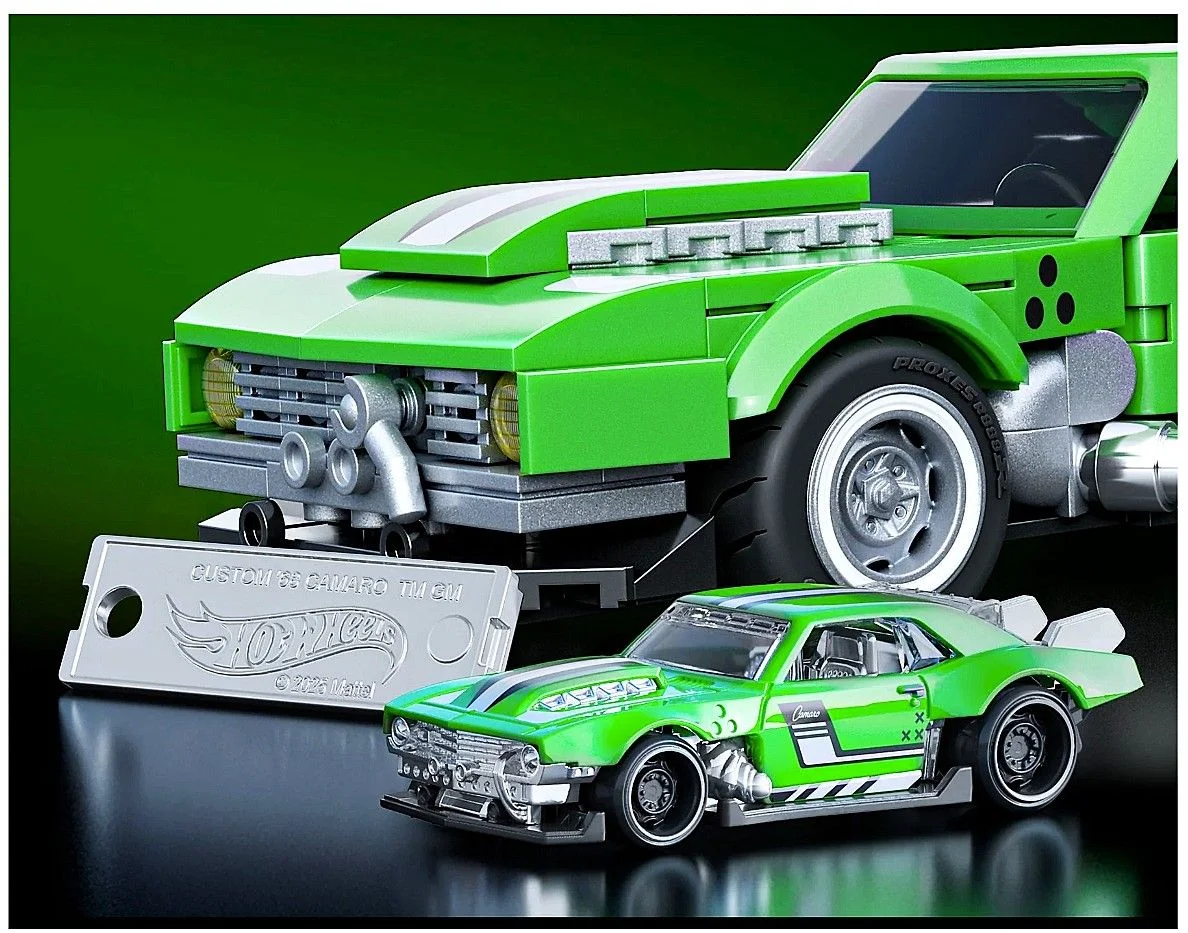 Hot Wheels Brick Shop Chevrolet Camaro 1:32 - миниатюра 2