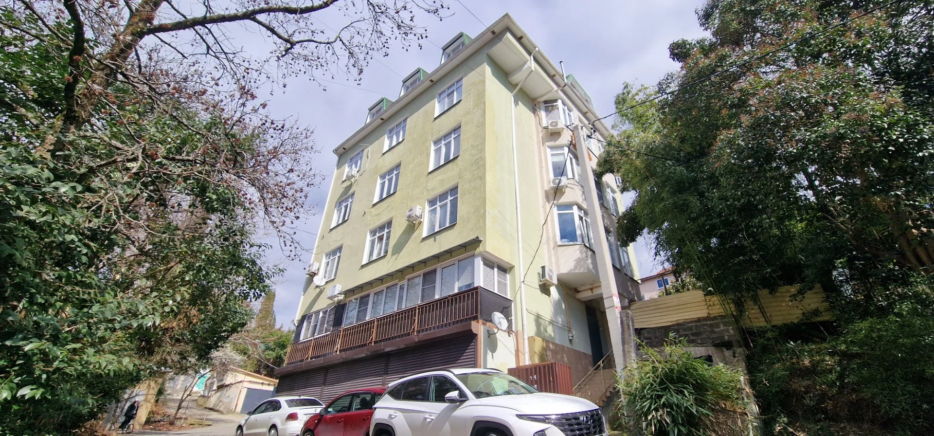 Квартира 160 кв.м в Сочи - изображение 1