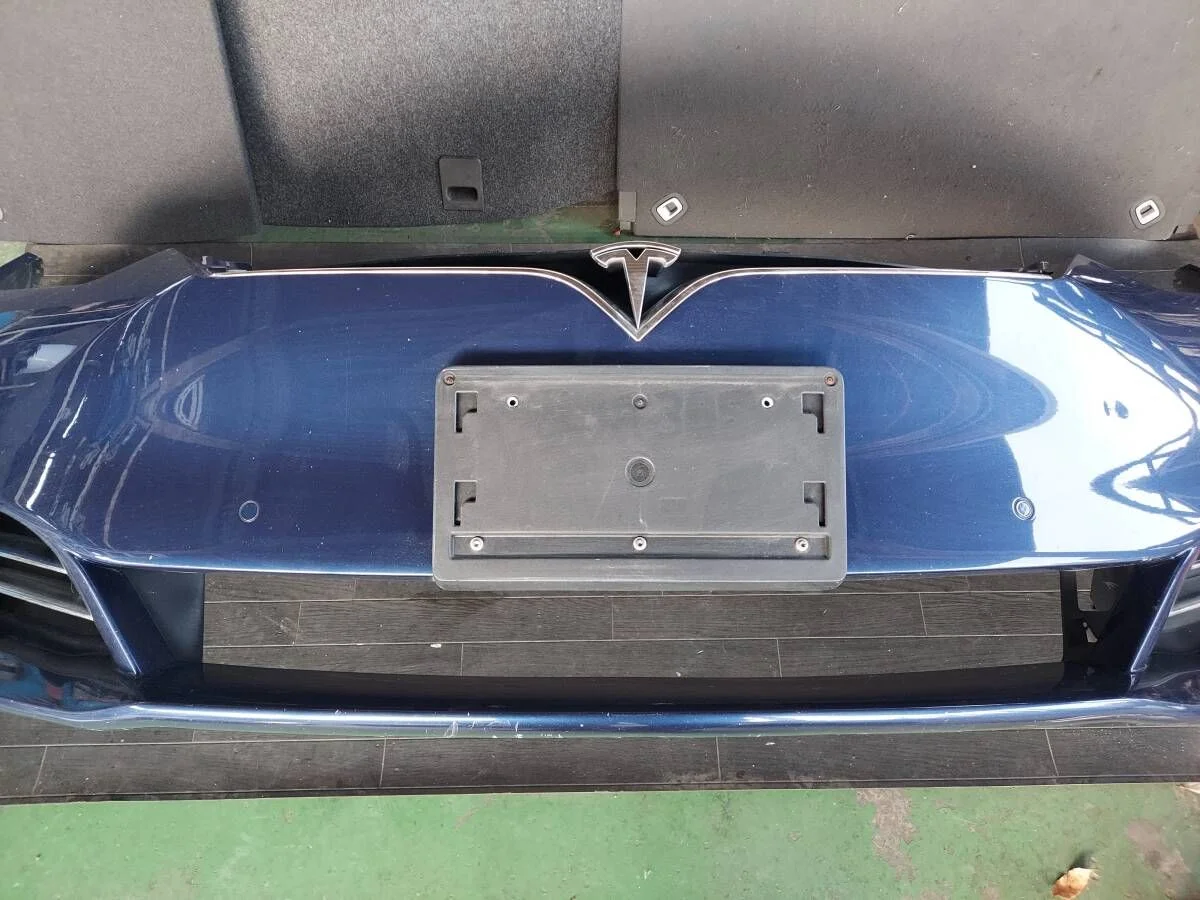 Бампер перед Tesla Model S 2016-2021 - миниатюра 4