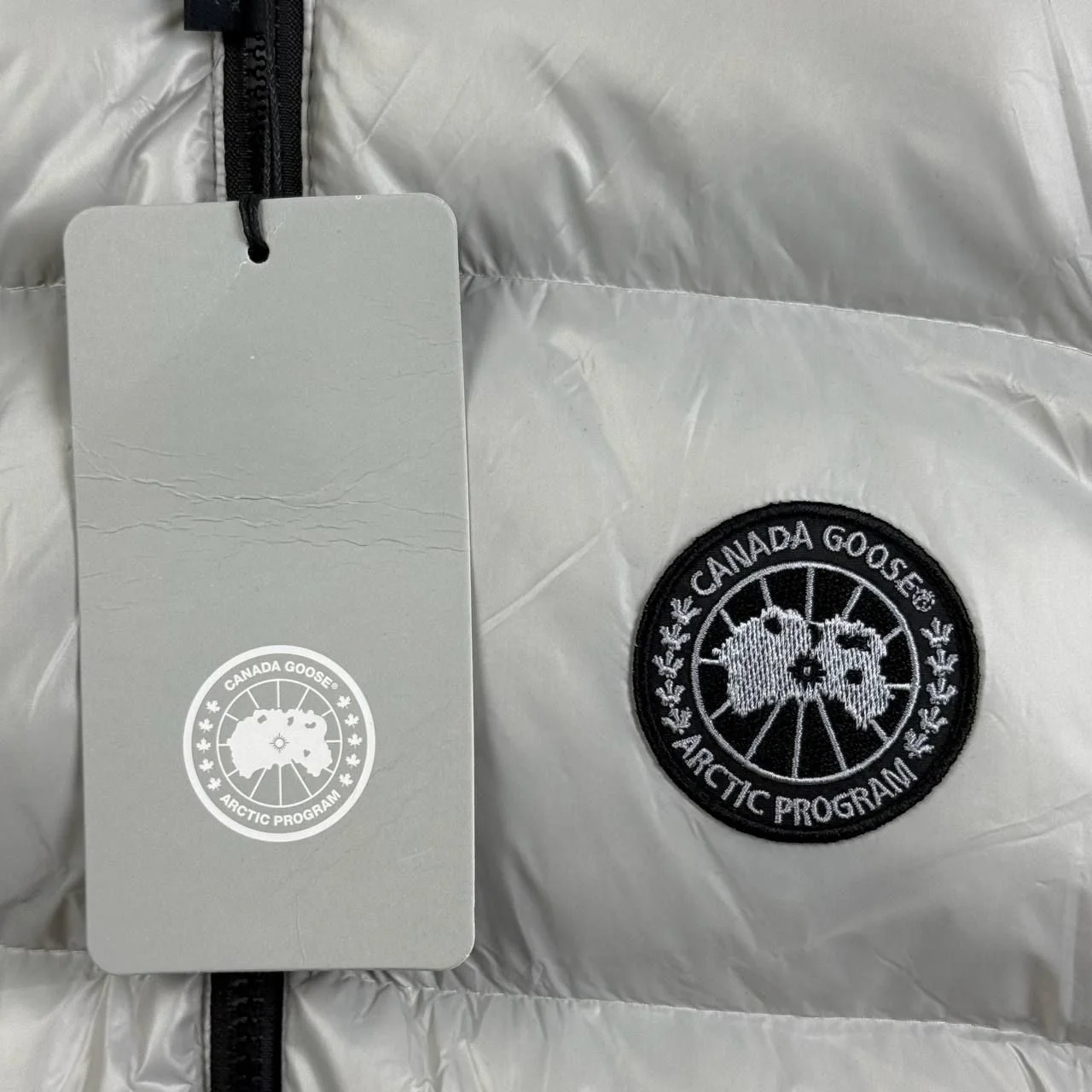Жилетка Canada Goose
оригинальная - миниатюра 4