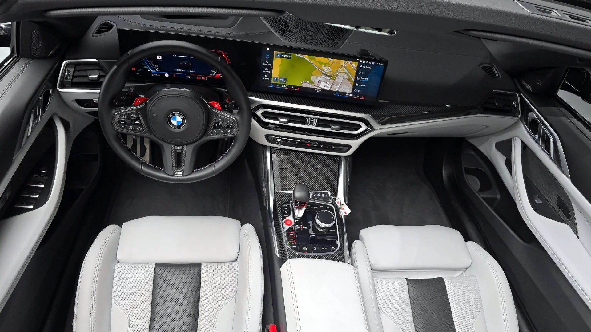 BMW M4 (G82) 2023 3L AMT 4WD - миниатюра 7