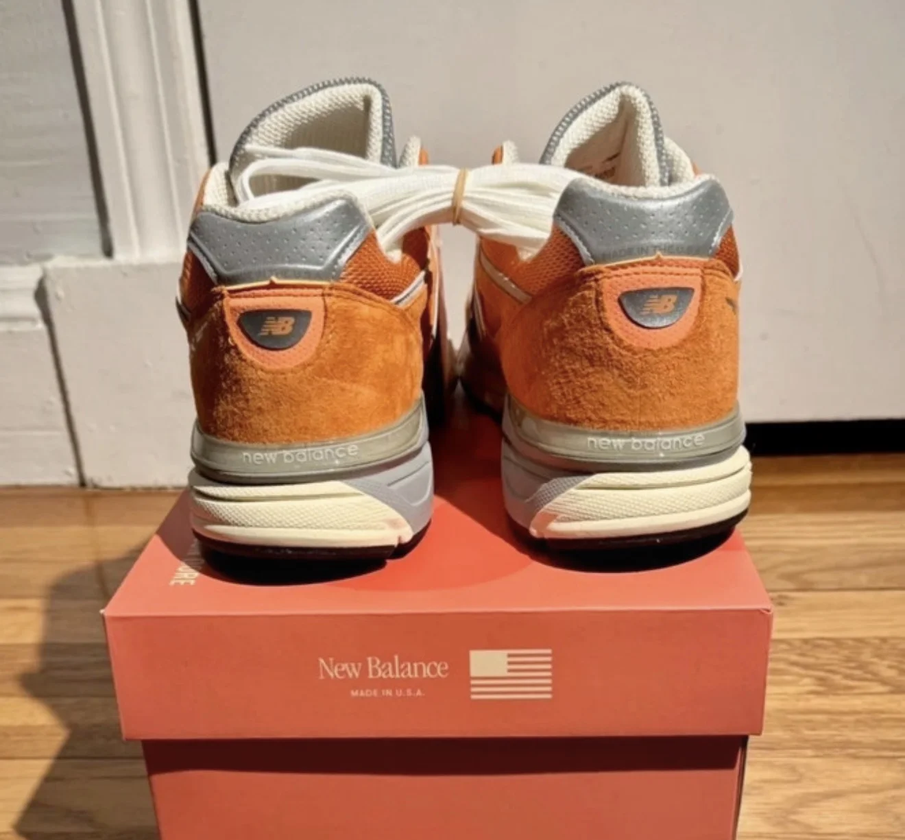 New Balance 990v4 x Aimé leon dore - миниатюра 3