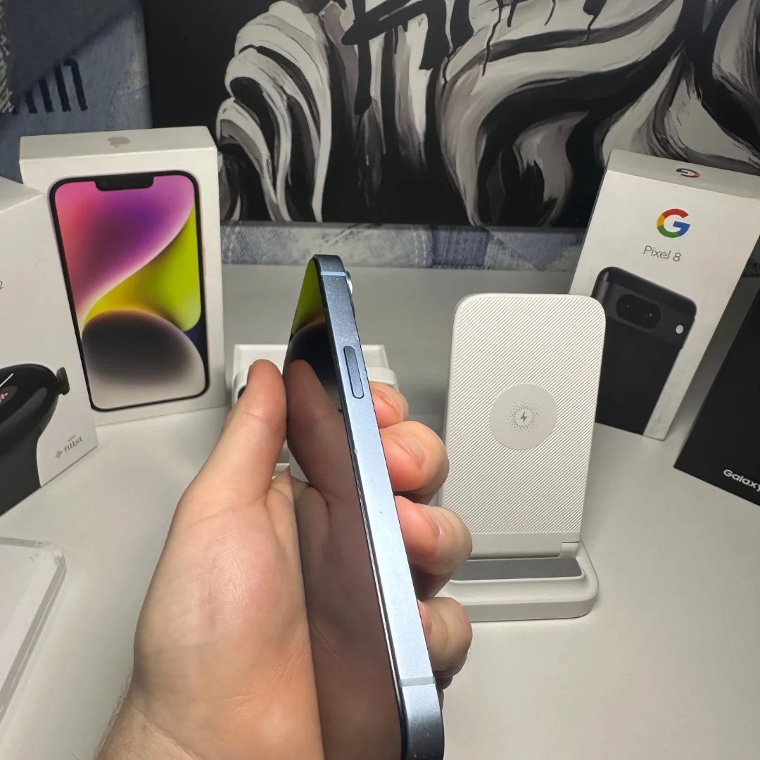 iPhone 14 - миниатюра 6