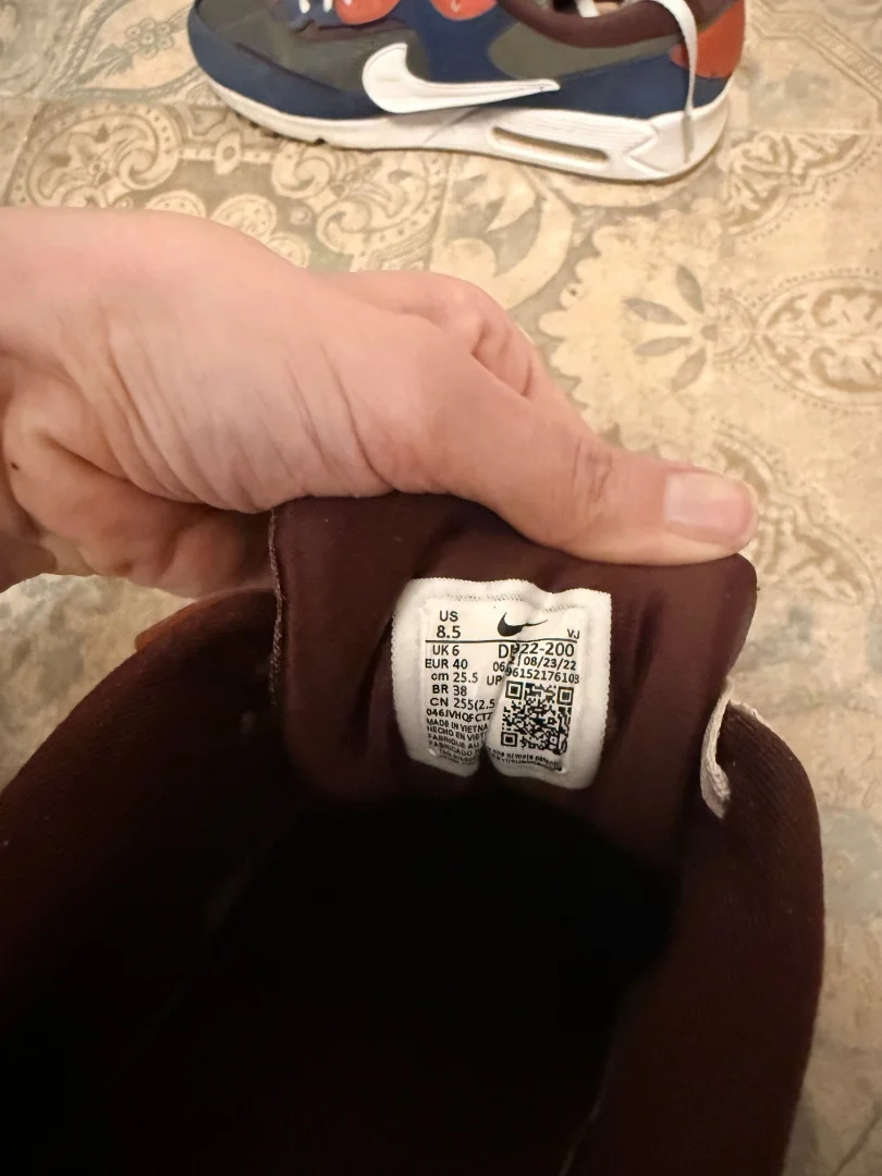 Кроссовки Nike в отличном состоянии - миниатюра 3