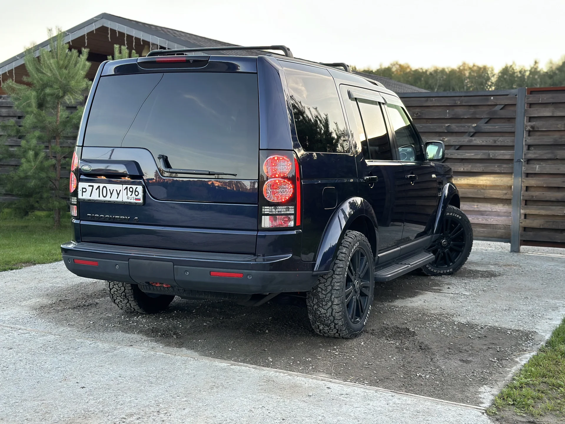 Land Rover Discovery, 2013 - миниатюра 3