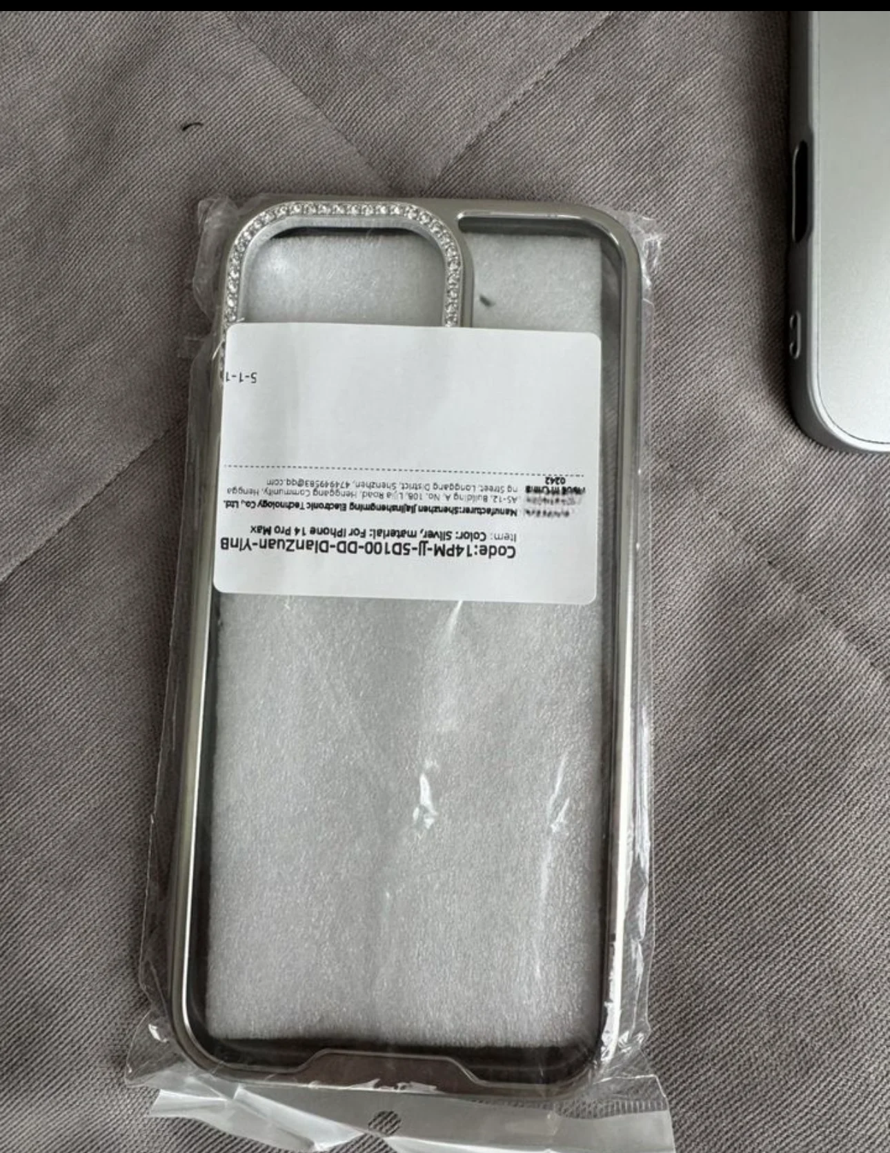 Чехлы на iPhone 14, 15, 16 pro max - миниатюра 3