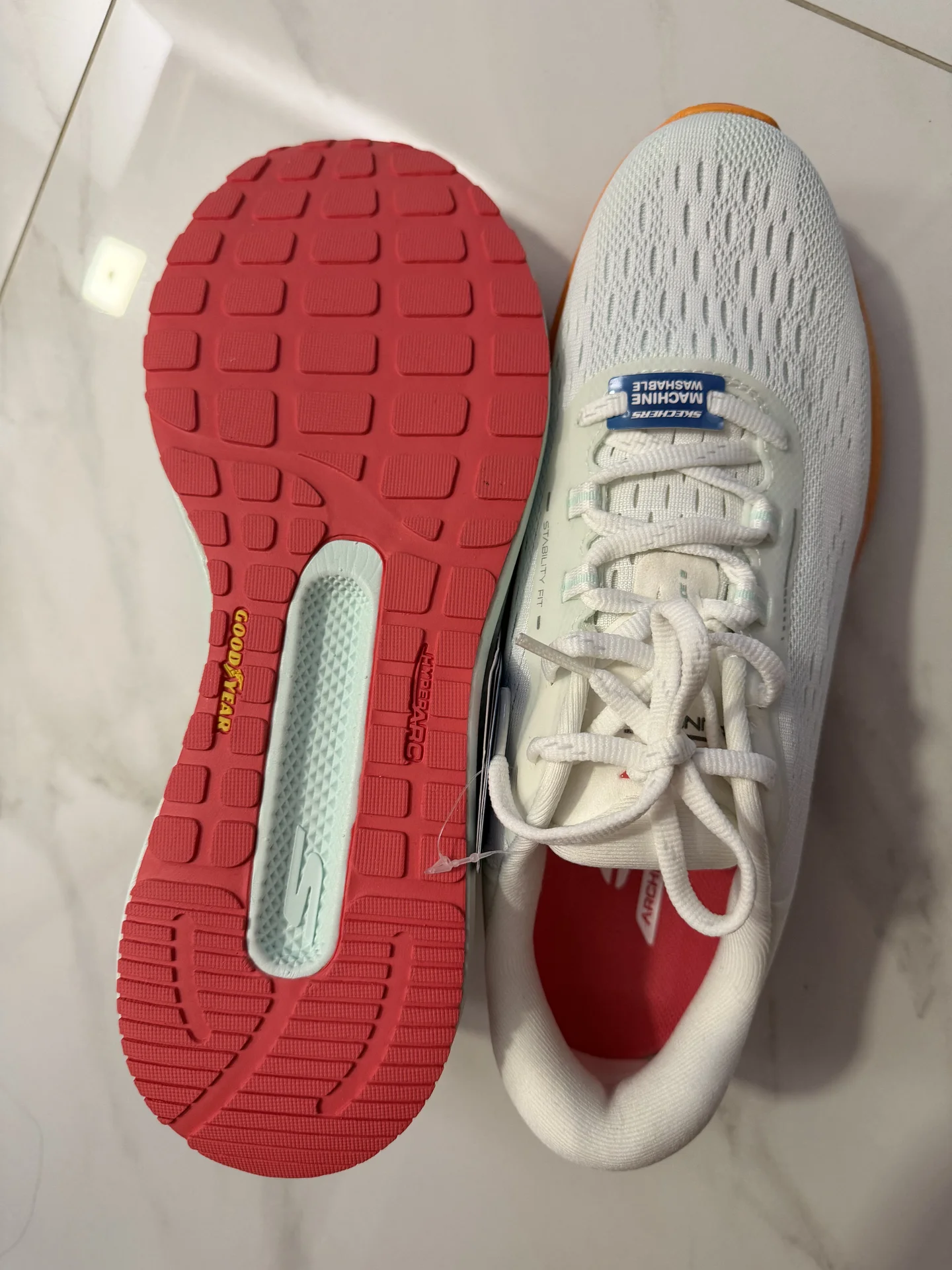 Кроссовки Skechers - миниатюра 4