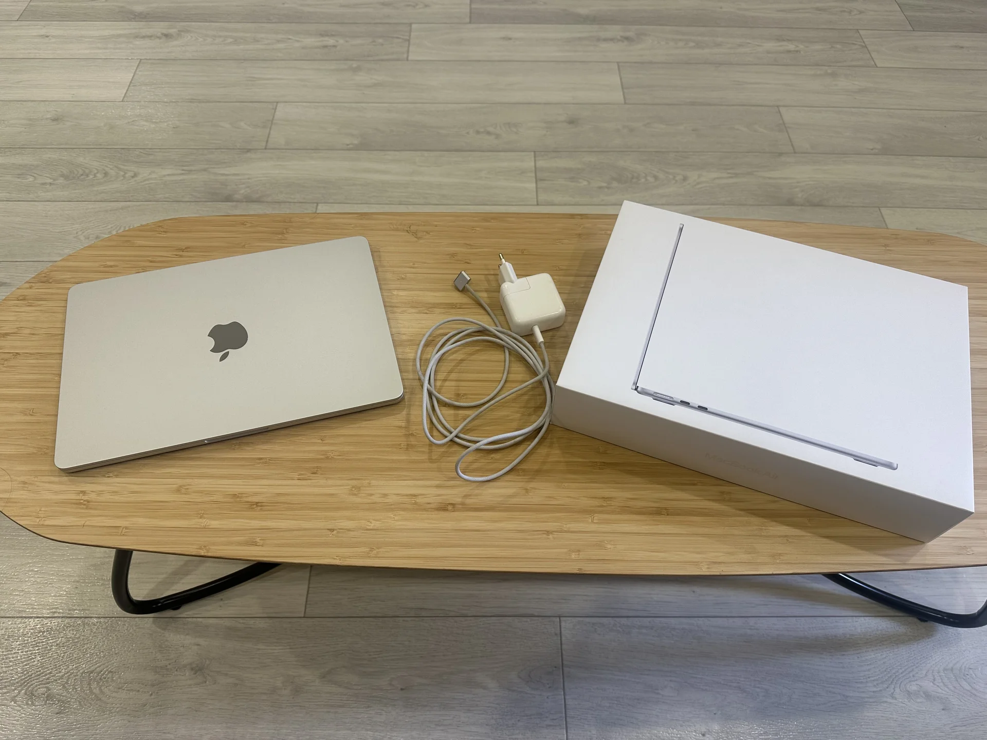 MacBook AIR - миниатюра 3