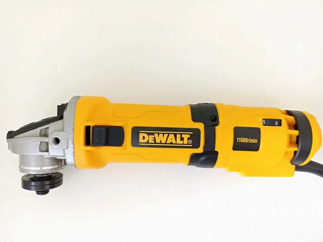 Болгарка УШМ Dewalt 125мм с регулировкой оборотов Новая - миниатюра 5