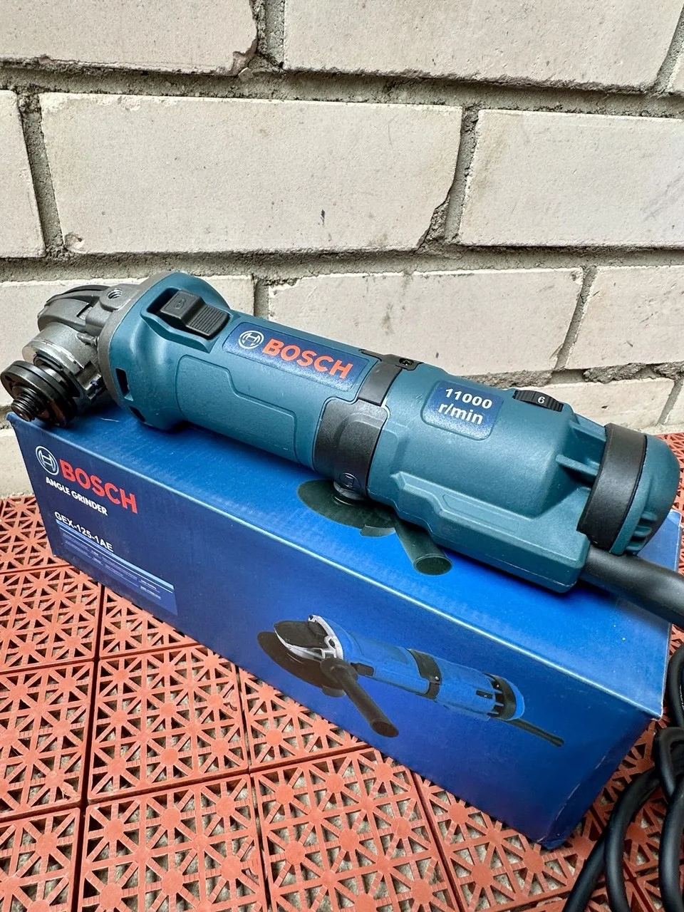 УШМ Болгарка Bosch 125мм с регулировкой оборотов Новая - миниатюра 8