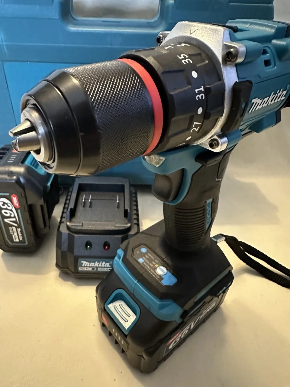 Бесщеточный ударный шуруповерт Makita 36v Новый - миниатюра 6