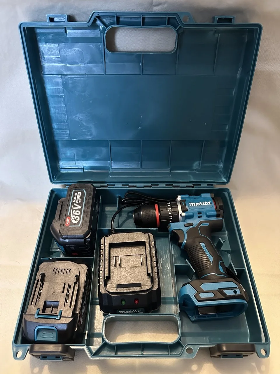 Бесщеточный ударный шуруповерт Makita 36v Новый - миниатюра 7