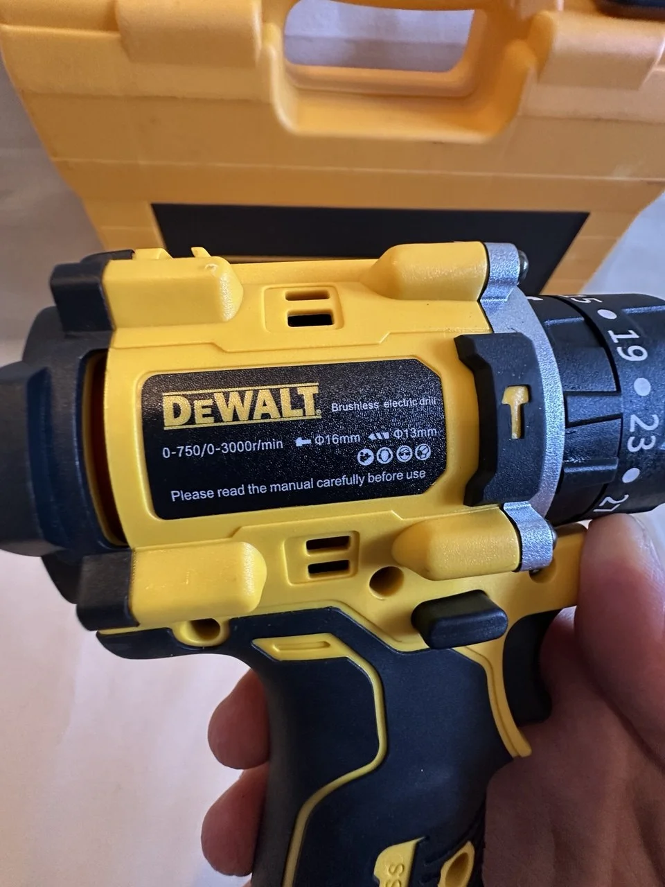 Ударный шуруповерт DeWalt 36V 2 АКБ 6Ah Новый - миниатюра 4