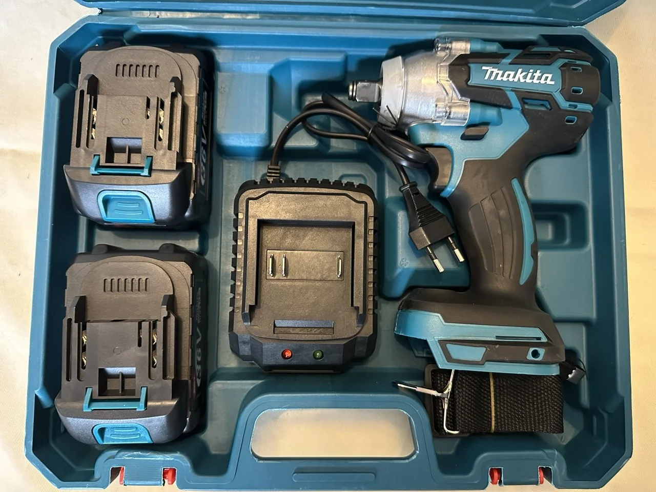 Гайковерт - шуруповерт Makita 400Нм +2 АКБ - миниатюра 8