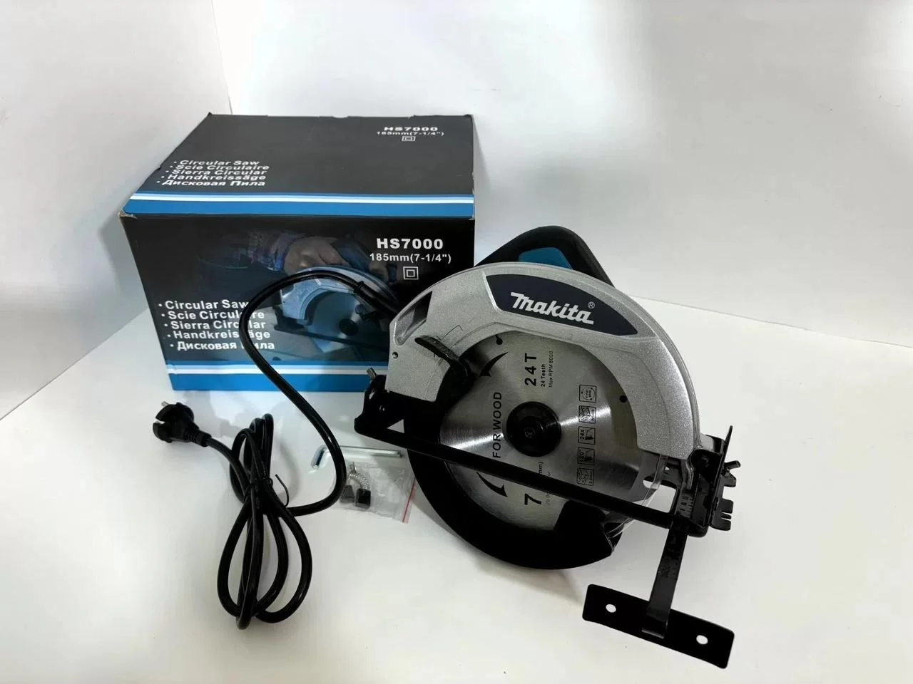 Сетевая циркулярная пила Makita с лазером - изображение 1