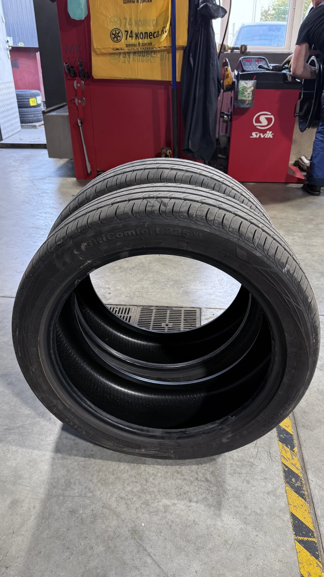 Летняя резина Giti Comfort 225 V1 245/45 R20 - миниатюра 5