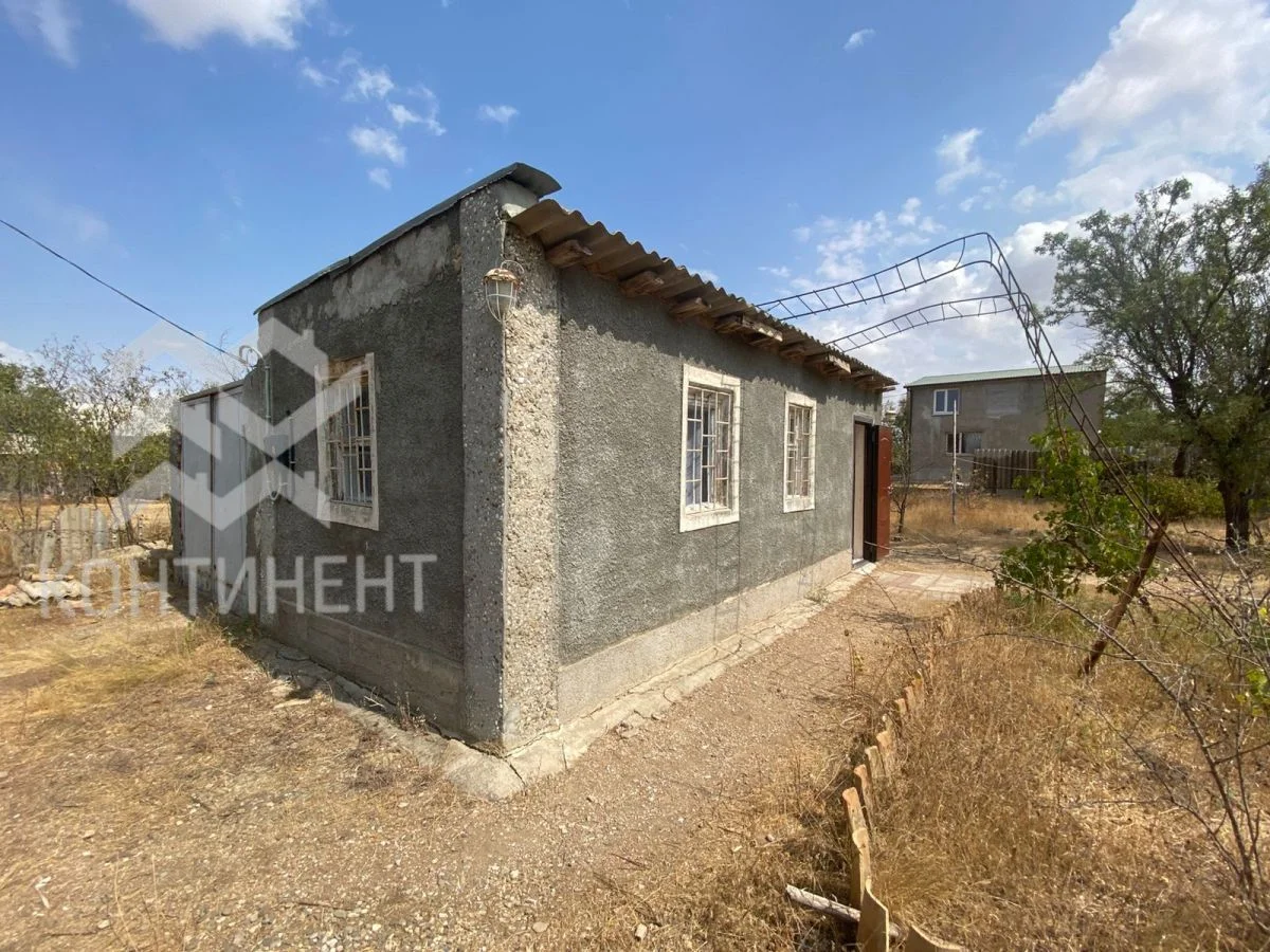 Дача возле моря в Крыму, 60 м² на уч. 8 сот. в СНТ Надежда, с. Суворовское - миниатюра 12