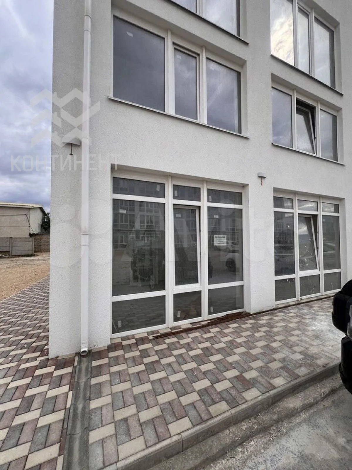 Апартаменты-студия, 50 метров от пляжа, 27,3 м², 1/3 эт.