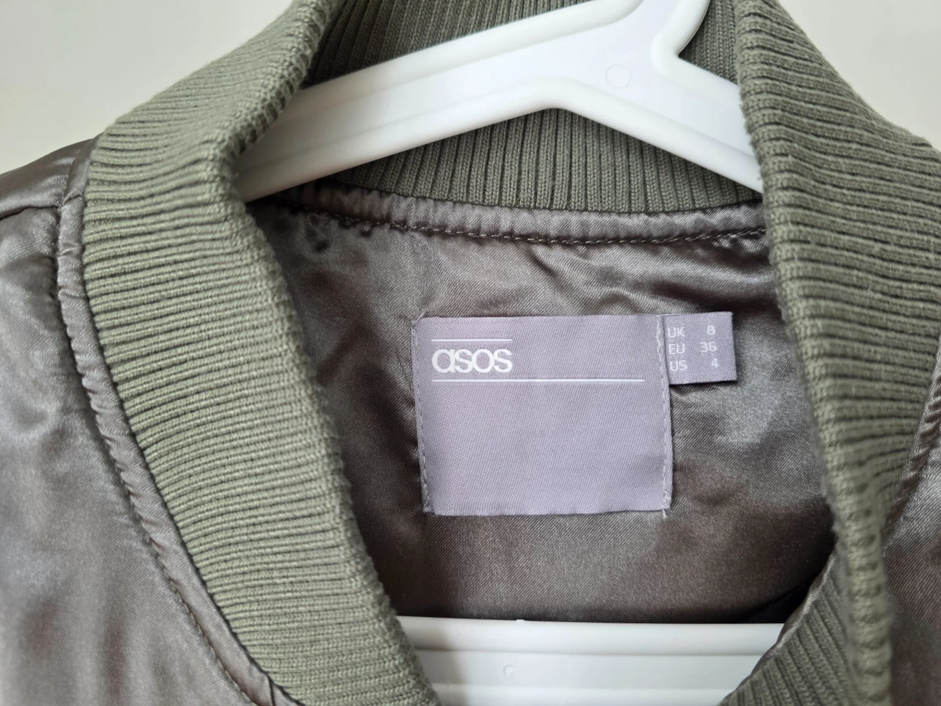 Куртка бомбер S женская asos демисезонная - миниатюра 3