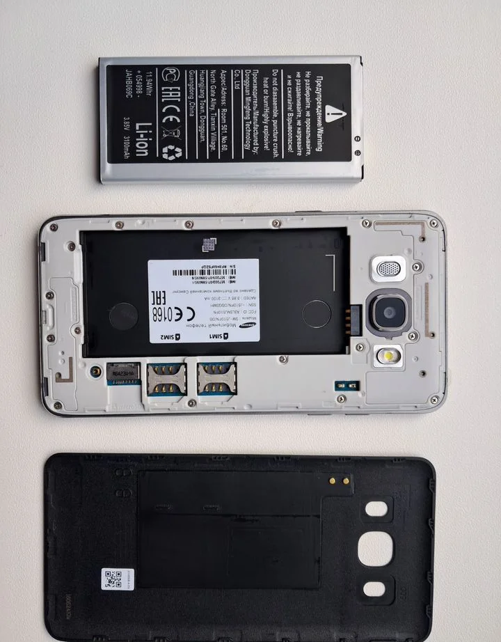 Samsung Galaxy J5 (2016), 2/16 ГБ, 2 SIM - миниатюра 8
