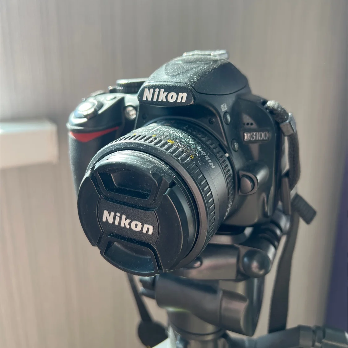 Зеркальная камера Nikon D3100 - изображение 1