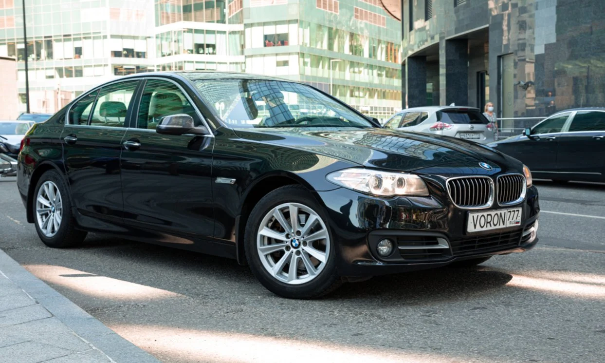 Аренда авто BMW 528i business - изображение 1