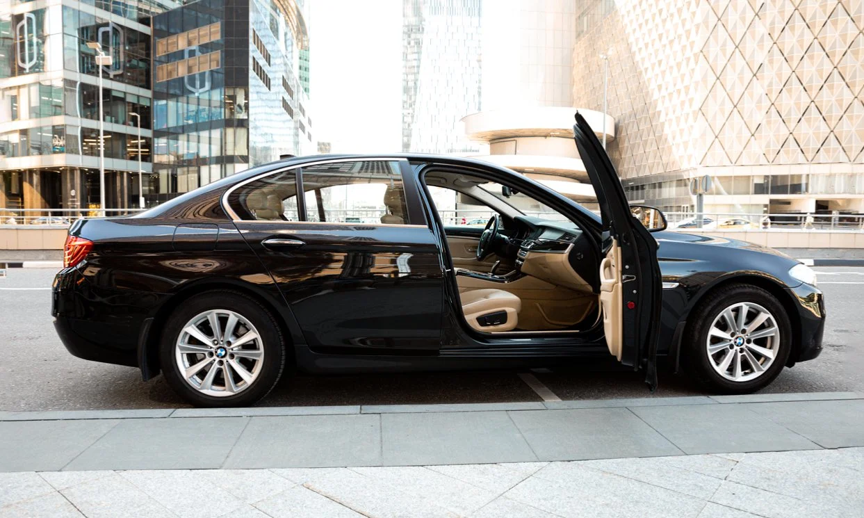 Аренда авто BMW 528i business - миниатюра 2