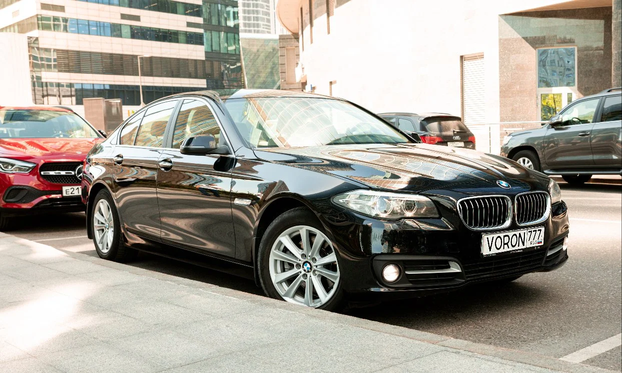 Аренда авто BMW 528i business - миниатюра 5