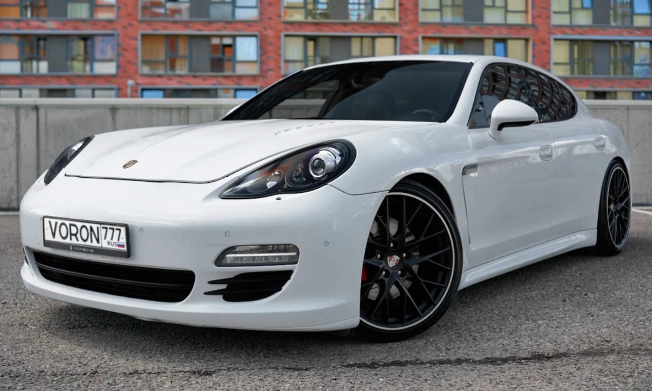 Аренда автомобиля Porsche Panamera - миниатюра 2
