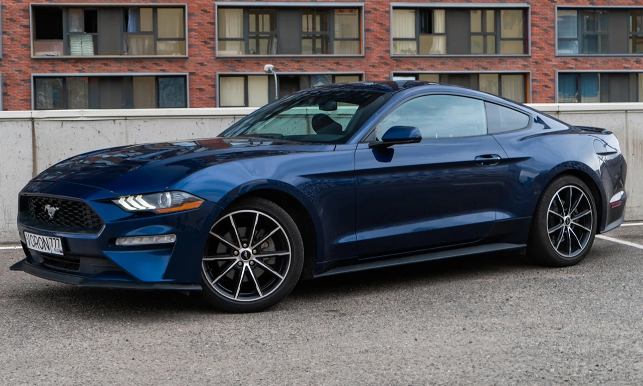 Аренда/Прокат Ford Mustang от 1 минуты в Москве - миниатюра 2