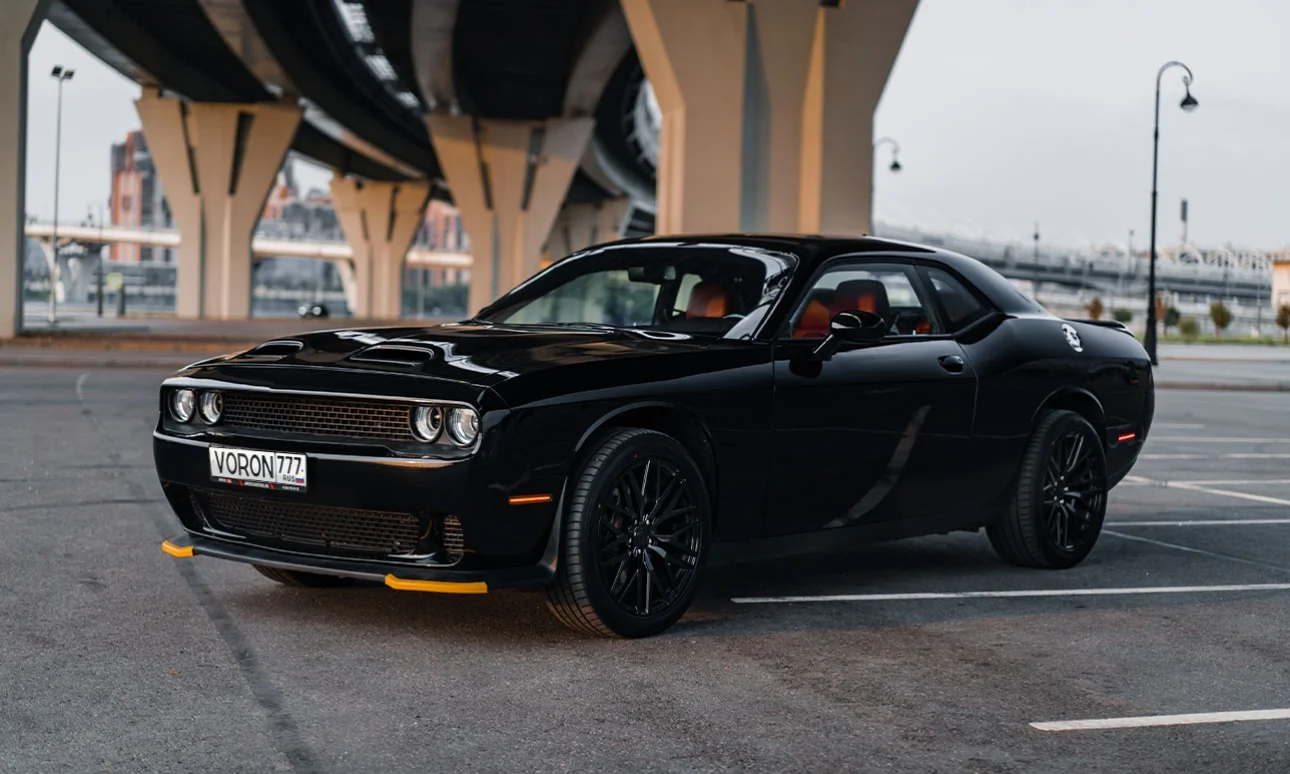 Аренда/Прокат Dodge Challenger 4WD - миниатюра 2