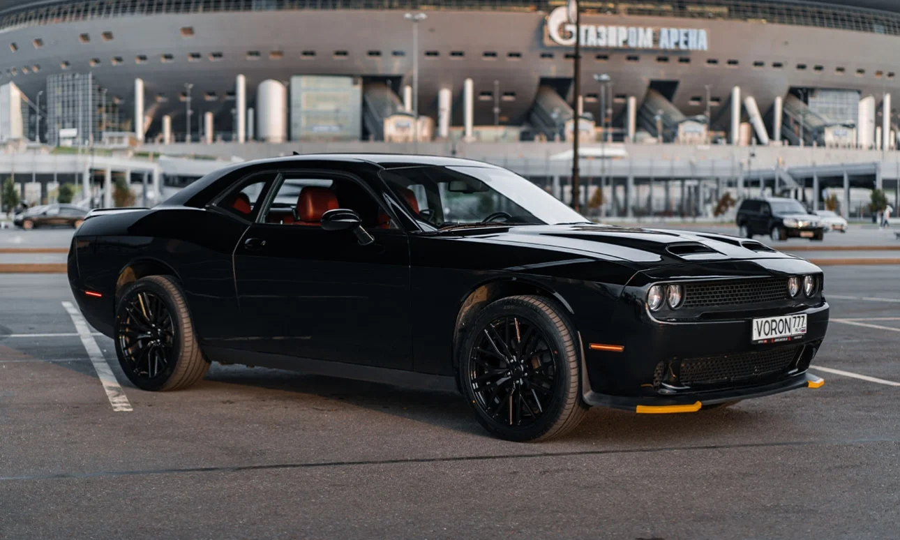 Аренда/Прокат Dodge Challenger 4WD - миниатюра 4