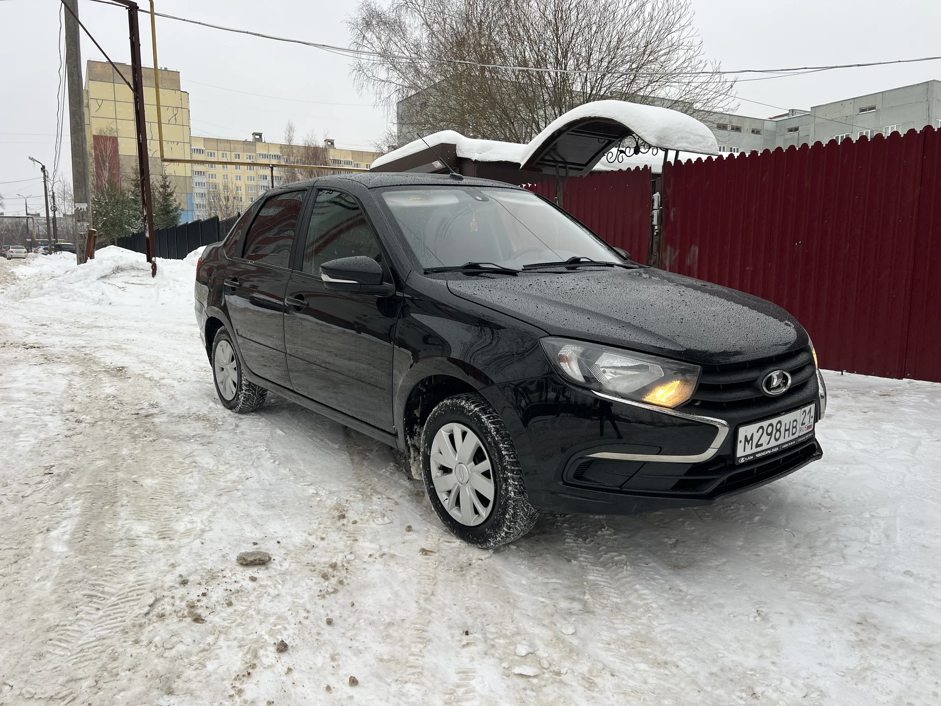 Автомобиль - миниатюра 3
